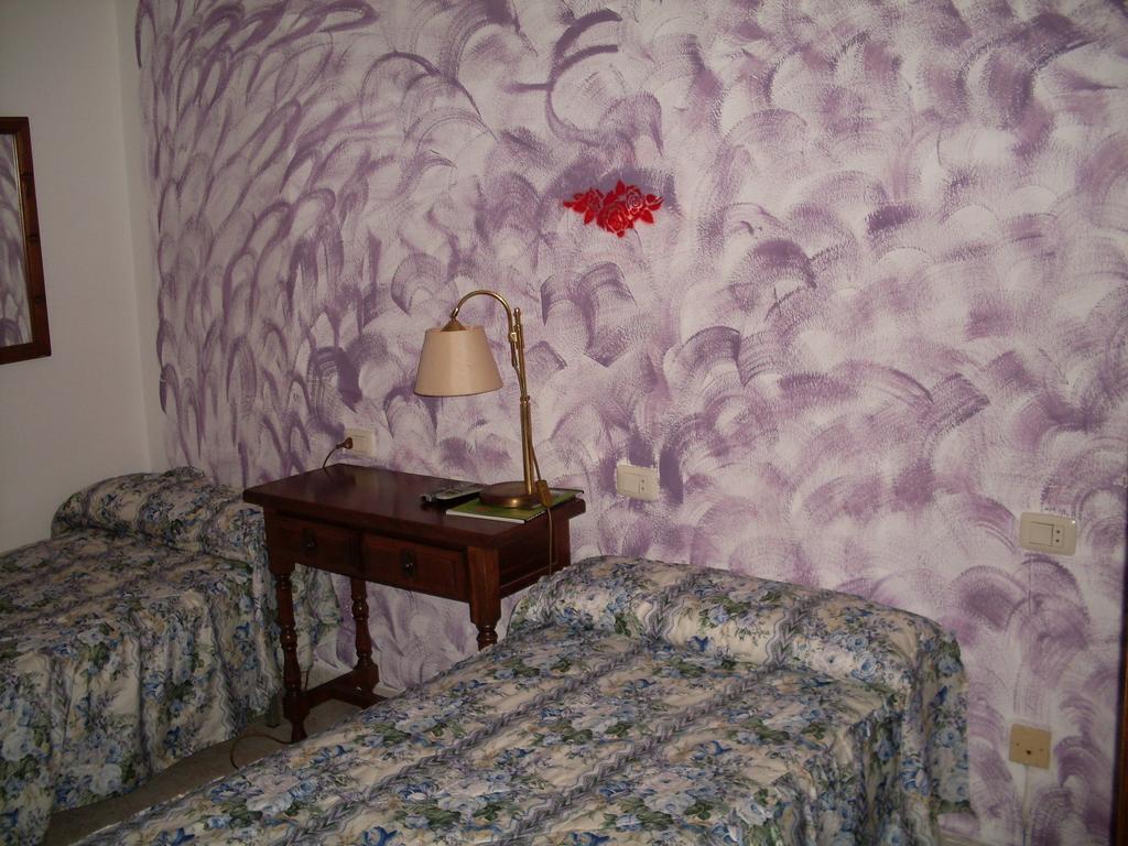 Hotel Terra Galega Monforte De Lemos Zimmer foto