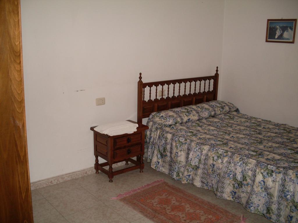 Hotel Terra Galega Monforte De Lemos Zimmer foto